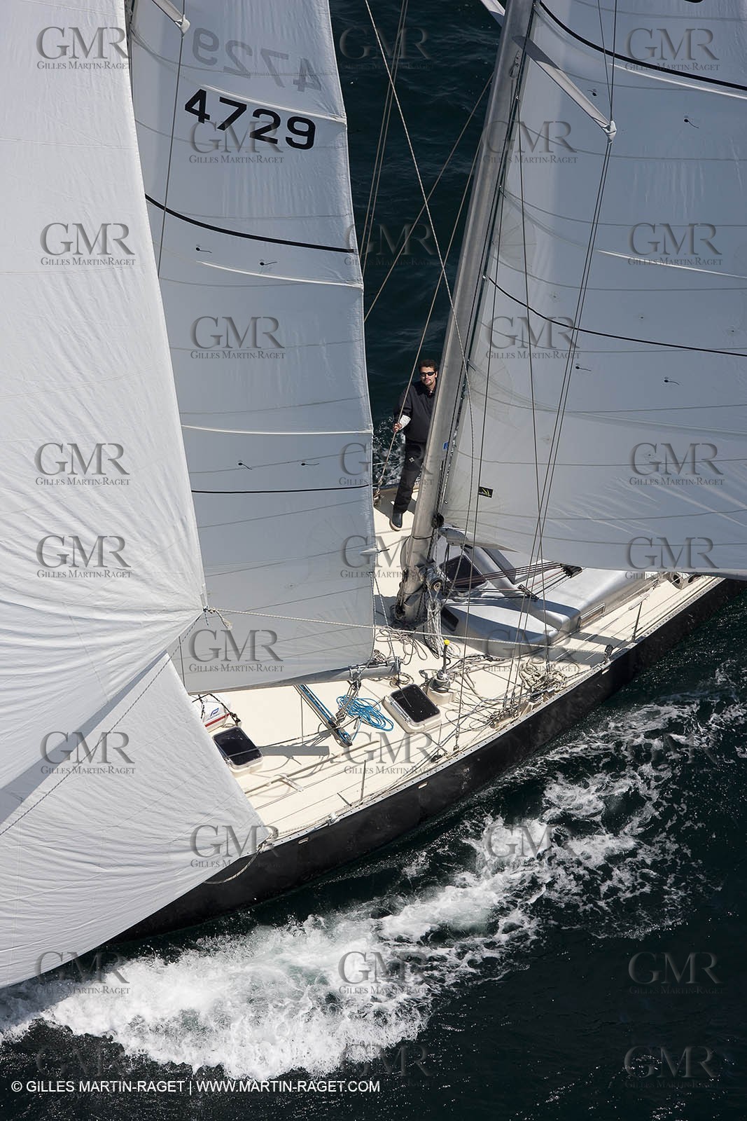 19 05 2010- Lorent- (FRA,56)  -  Pen Duick III