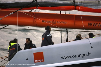 Orange II - 2004 Mediterranée Record - Start off Marseilles