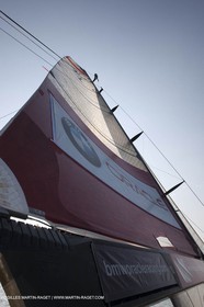 14 11 2010 - Dubai (UAE) - Dubai Louis Vuitton Trophy -  BMW ORACLE Racing - Training - Onboard Vs All 4 one