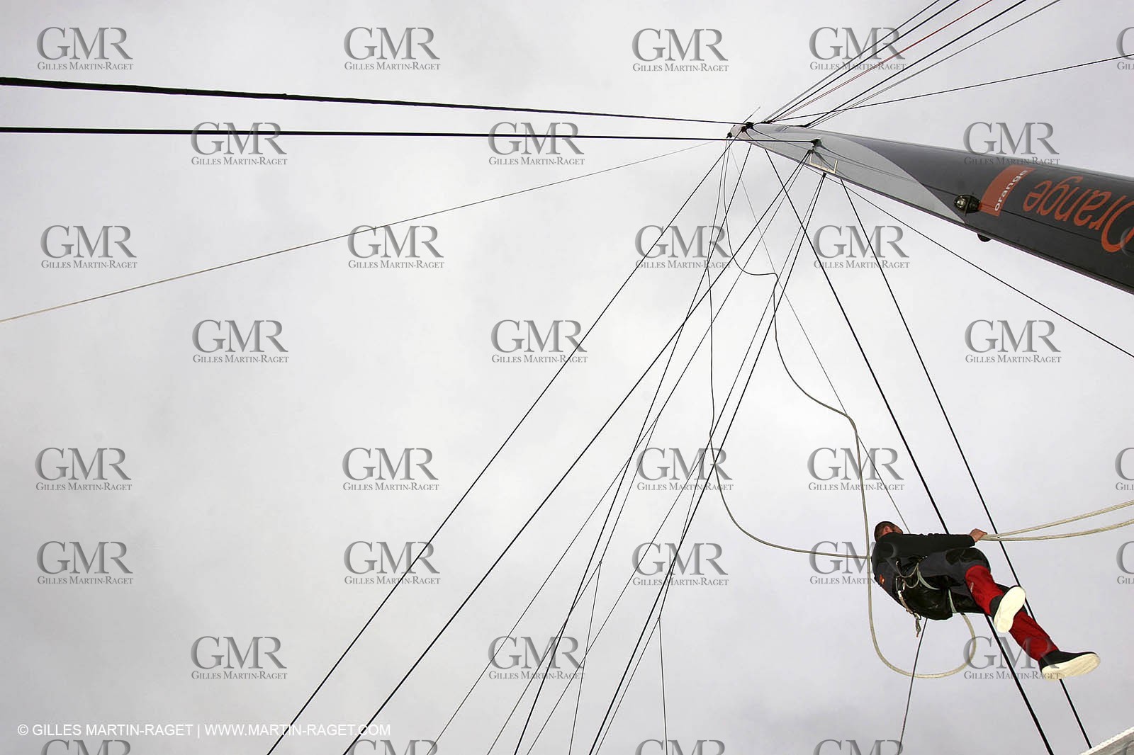 Orange II - Jules Verne Trophy 2005 - Traning Lorient