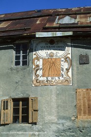 France - Alpes du Sud - Cadrans solaires