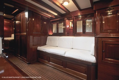 Sailing, Classic yachts (for yacht names check keywords)