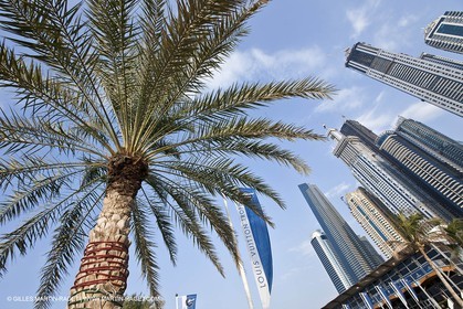 14 11 2010 - Dubai (UAE) - Dubai Louis Vuitton Trophy -  BMW ORACLE Racing - Training - Onboard Vs All 4 one