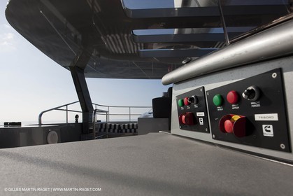 25 02 2011 - La Ciotat (FRA,13) - Super Yachts - Chantier H2X - Cartouche