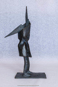 08 01 2023, Marseille (FRA,13), Oeuvre de Germaine Richier, Guerrier n° 4 1953, Bronze patiné foncé, Numéroté 6 8, Fondeur : L.Thinot, Paris, 33 x 10 x 19,5 cm, Collection particulière