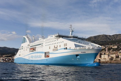 18 12 2011 - Bastia (FRA, Corse) - Armement La Meridionale - le Piana