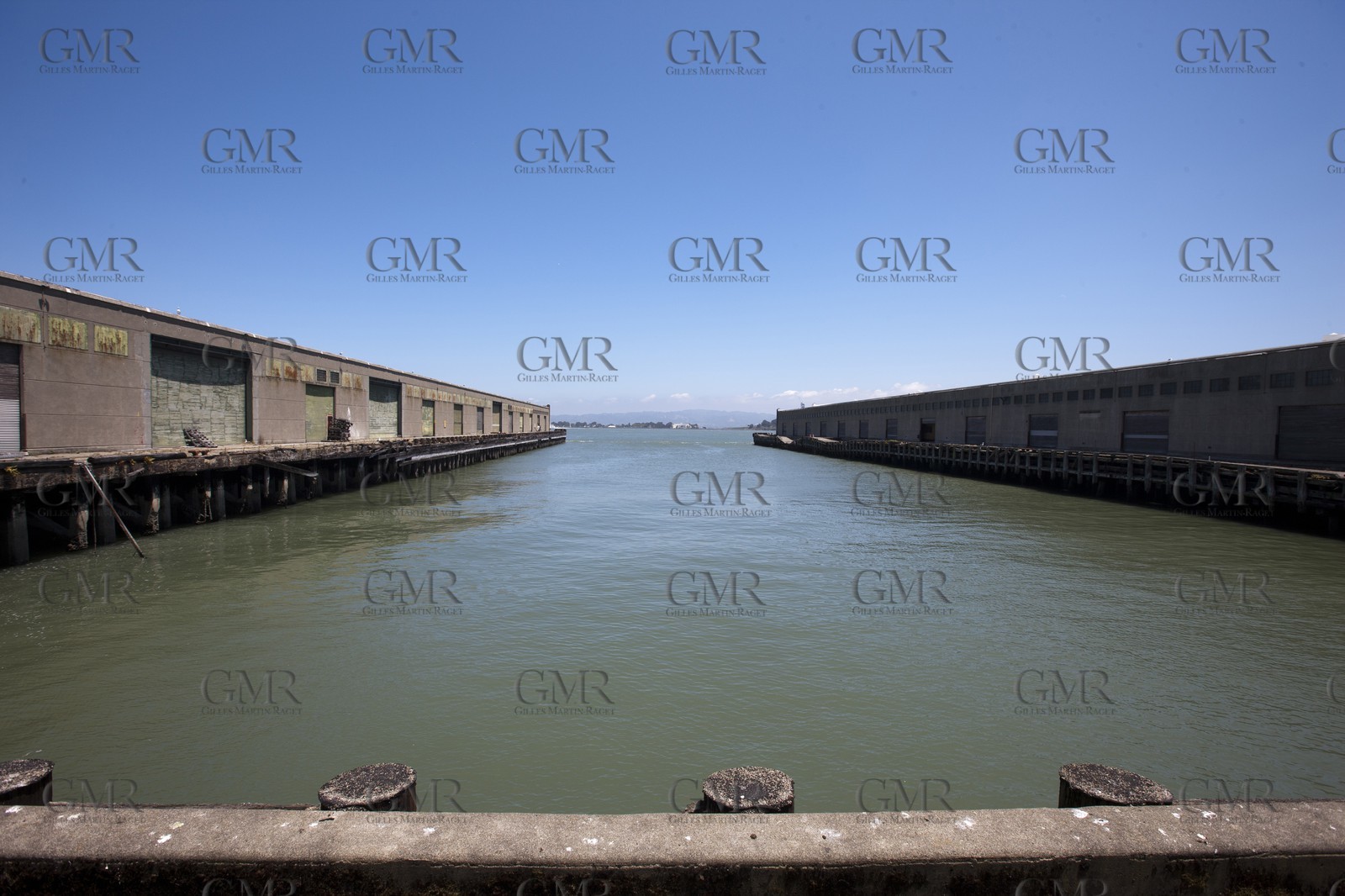 07 06 2011 - San Francisco (USA,CA) - 34th America's Cup - The Piers in their state of origin - Pier 23