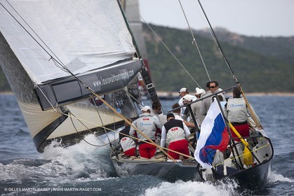 19 05 2010 - La Maddalena (ITA, Sardinia) Louis Vuitton Trophy - BMW ORACLE Racing - Training