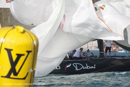 16 11 2010 - Dubai (UAE) - Dubai Louis Vuitton Trophy -  BMW ORACLE Racing Vs Synergy