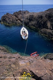 sailing, cruising, monohull at the mooring