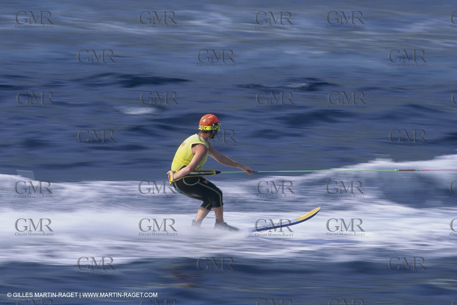 Watersports, speed swaterskiing, Sports nautiques, ski de vitesse