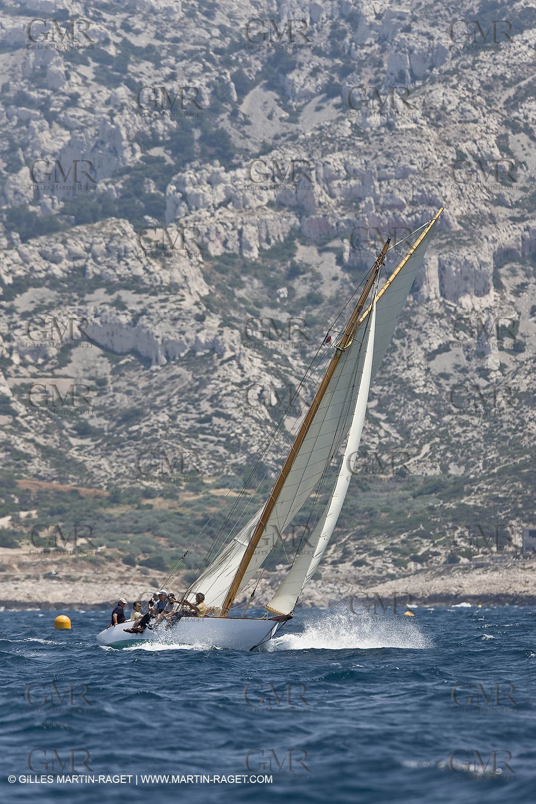 Sailing, Classic yachts, Voiles Vieux Port 2009, Marseille (FRA)