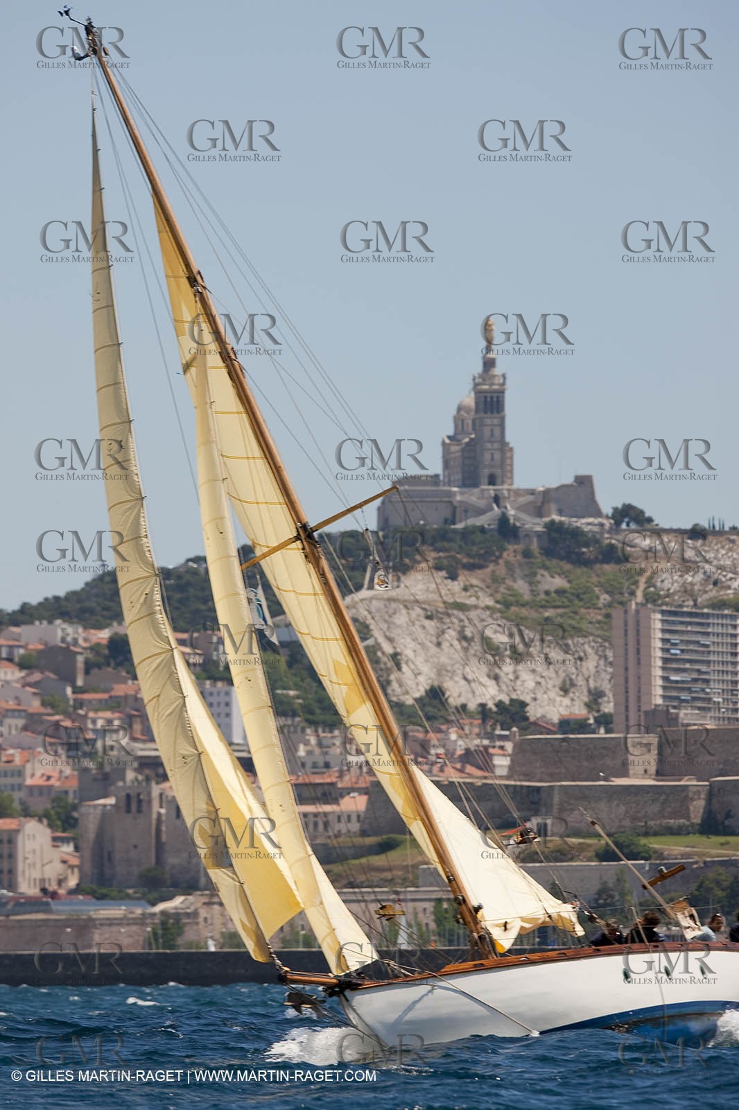 22 06 2010 - Marseille (FRA,30) - Voiles du Vieux Port - Sybille