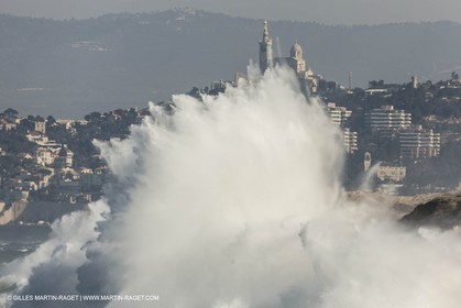 14 03 13 - Marseille (FRA) - Mistral Gale