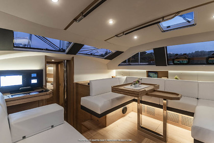 02 08 2022, Giens (FRA,83), Wauquiez Pilot Saloon 48e