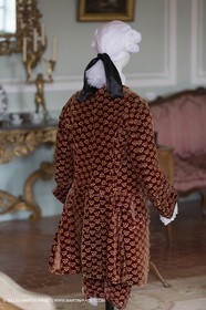 31 10 2013 - Ansouis (FRA,84) - Chateau d'Ansouis - Costumes de l'exposition Habits d'hommes