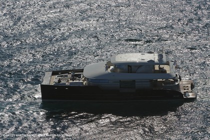 13-07-07 - La Ciotat (FRANCE) - MotorYacht - Chantier H2X