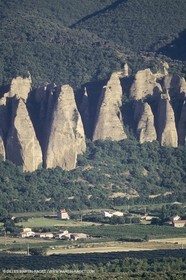 France, Provence, Haute Provence, Val de Durance, Durance river valley, Les Mées, Pénitents des Mées