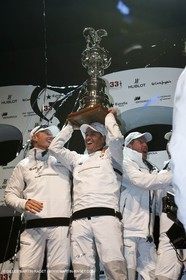 14 02 2010 - Valencia (ESP) - 33rd America's Cup - BMW ORACLE Racing - Race 2 - Coutts Russell