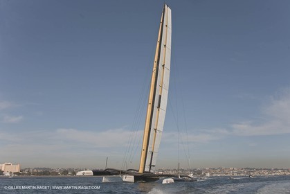 10 11 2009 - San Diego (USA, CA) - 33rd America's Cup - BMW ORACLE Racing - Wing testing , Day 1