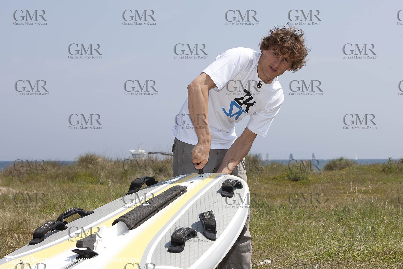 20 04 2010 - Hyères (FRA,83) - SOF 2010 - ZHIK Team - RSXmen - Julien Bontemps