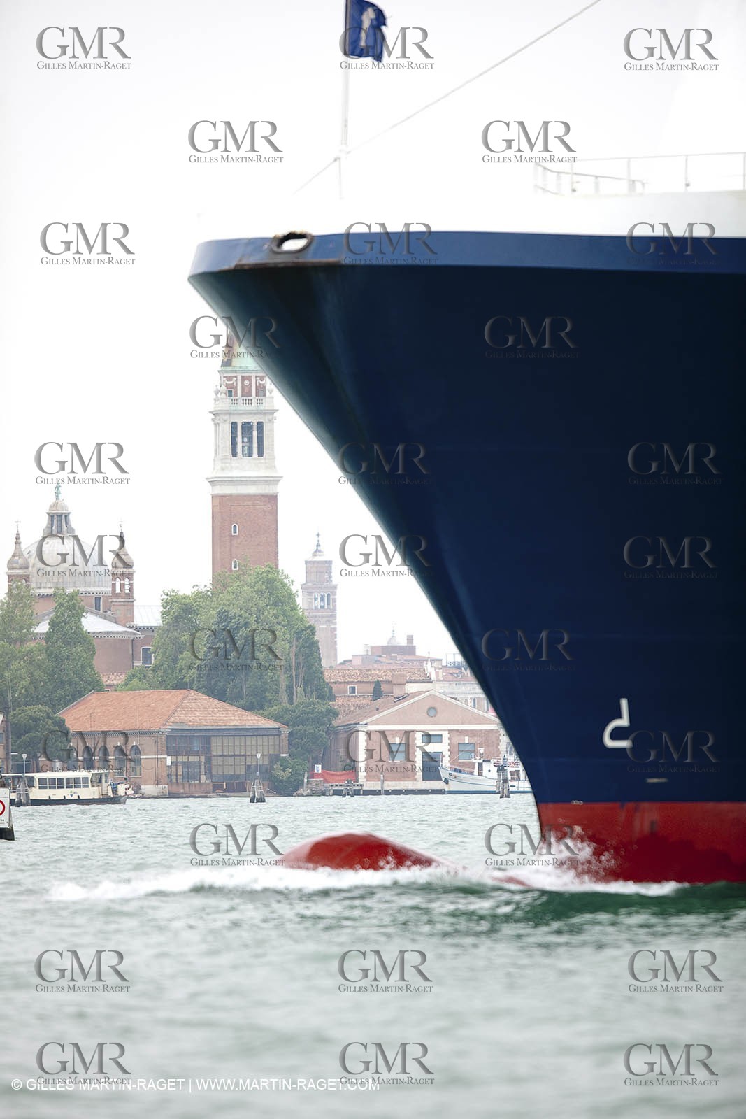 14505 2009 - Venezia (ITA) -  BMW ORACLE Racing - Ishares Cup -Day 1