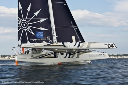 02 07 2012 - Newport (RI) - Départ du prologue de la Krys Ocean Race disputé sur le parcours Newport-New York, Gitana XV