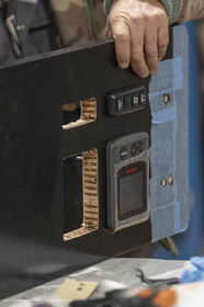 29 10 2018, La Grande Motte (FRA,30), Chantier Gunboat, construction du Gunboat 68, détail panneau électronique de bord