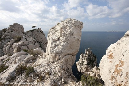 20 03 2009 - Marseille (FRA, 13) - Les Calanques - Pic de l'Eissadon et falaises du Devenson