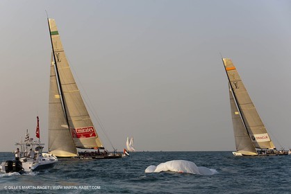 22 11 2010 - Dubai (UAE) - Dubai Louis Vuitton Trophy -  Round 2 - BMW ORACLE Racing Vs Emirates Team New Zealand