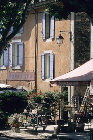 Aix en Provence area - Cereste (84)