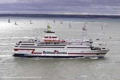 Route du Rhum 2002 - Saint Malo - Départ des Trimarans 60 pieds ORMA