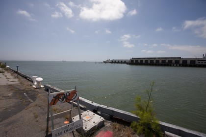 07 06 2011 - San Francisco (USA,CA) - 34th America's Cup - The Piers in their state of origin - Pier 30-32