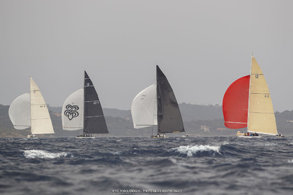 19 06 2024, Porquerolles Island (FRA), Championnat du monde des 12 m JI 2024, Race Day 1
