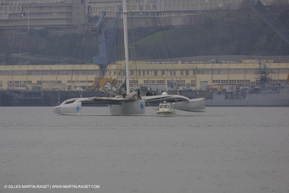 Géronimo - départ Trophée Jules Verne 2001 - Brest
