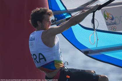 14 08 2016, Rio de Janeiro (BRA), 2016 Olympic Games, Sailing, RSX Men Medal race, Pierre Le Coq (FRA), bronze medalist