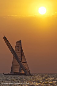 14 11 2010 - Dubai (UAE) - Dubai Louis Vuitton Trophy -  BMW ORACLE Racing - Race Day 1