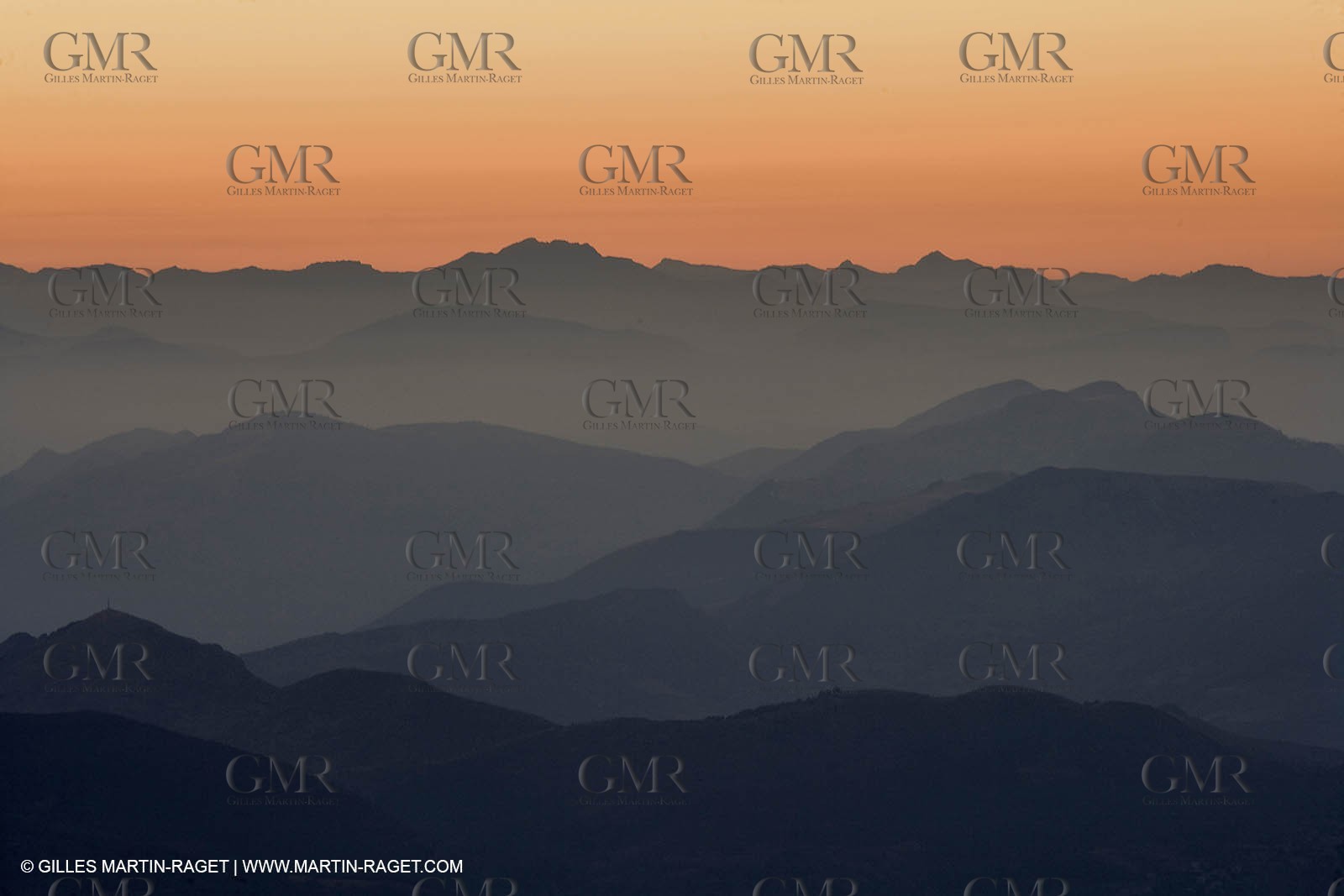 01 09 2007 - Mount Ventoux summit - view toward north and east with Haute Provence and south Alps (Oisans chain)