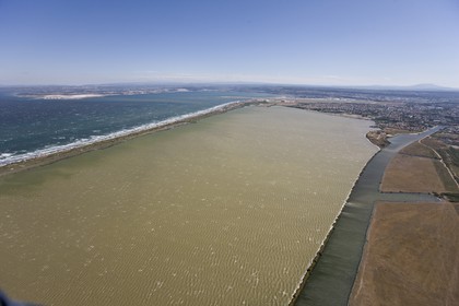 114 04 2008 - Littoral aux environs du golfe de Fos et de l'embouchure du Rhône (FRA,13)