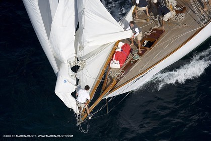 YC9H1032