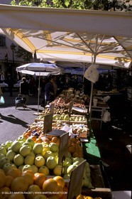Toulon - saturday market