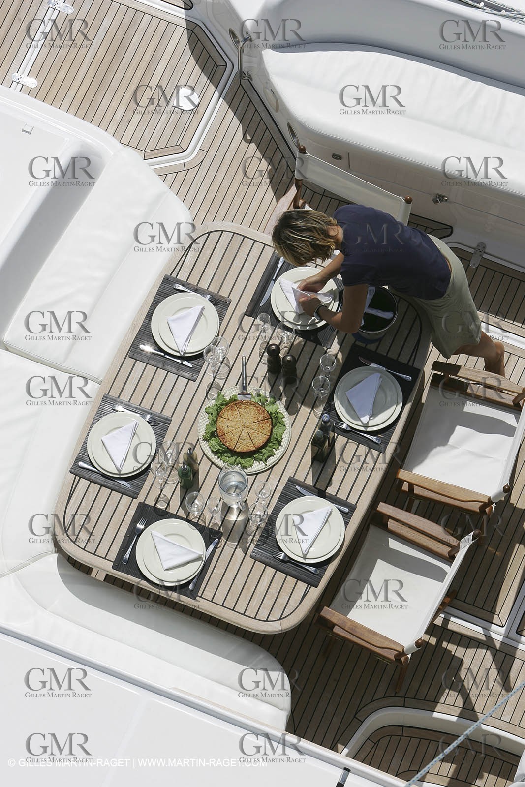 Privilege 585 - Go Free - Martinique Voile - Croisière - Repas