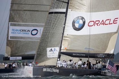 02 08 2010 - Cowes (UK, IOW) - The 1851 Cup -  BMW ORACLE Racing - Training Day.