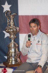 11 02 2010 - Valencia (ESP) - 33rd America's Cup - BMW ORACLE Racing - Day off 2