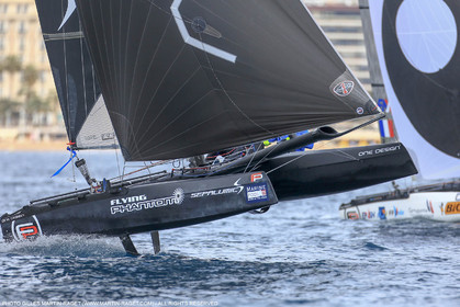 09 04 2016, Cannes (FRA, 06), Flying Phantom Series Cannes 2016