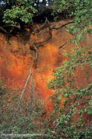 France, Provence, Luberon, Carrières d'ocre près d'Apt, ocher stone pit near Apt