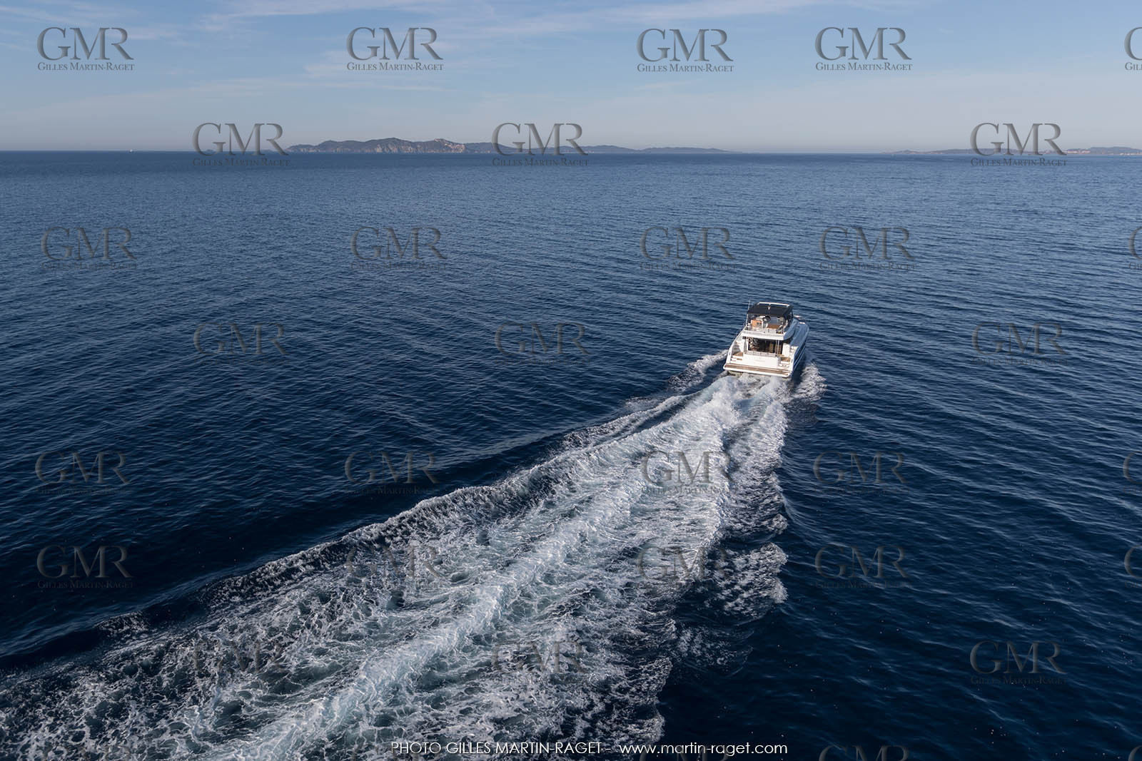 17 05 2017, Porquerolles (FRA,12), Fountaine-Pajot MY 44