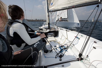 20 04 2010 - Hyères (FRA,83) - SOF 2010 - Zhik Team - women Match Racing - Leroy Pruvot  Bertrand