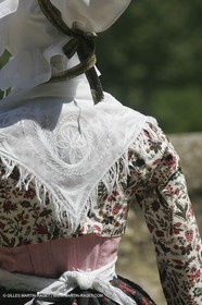 May 2004 - La Tour d'Aigues (FRA, 84) - Old costumes for women of the South exhibition