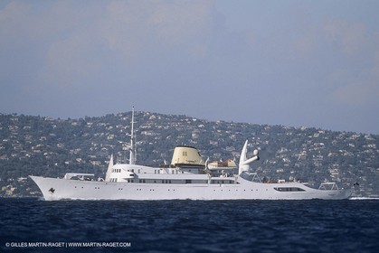 Classic Yachts, Classic Motor yachts, Christina O